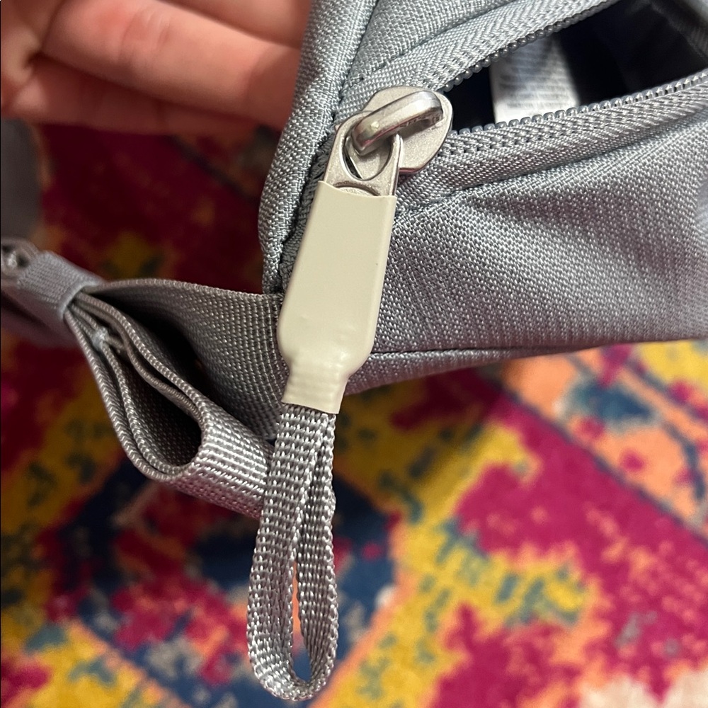 The North Face Light Gray Belt Bag Jester lumbar sling bag - Picture 7 of 7